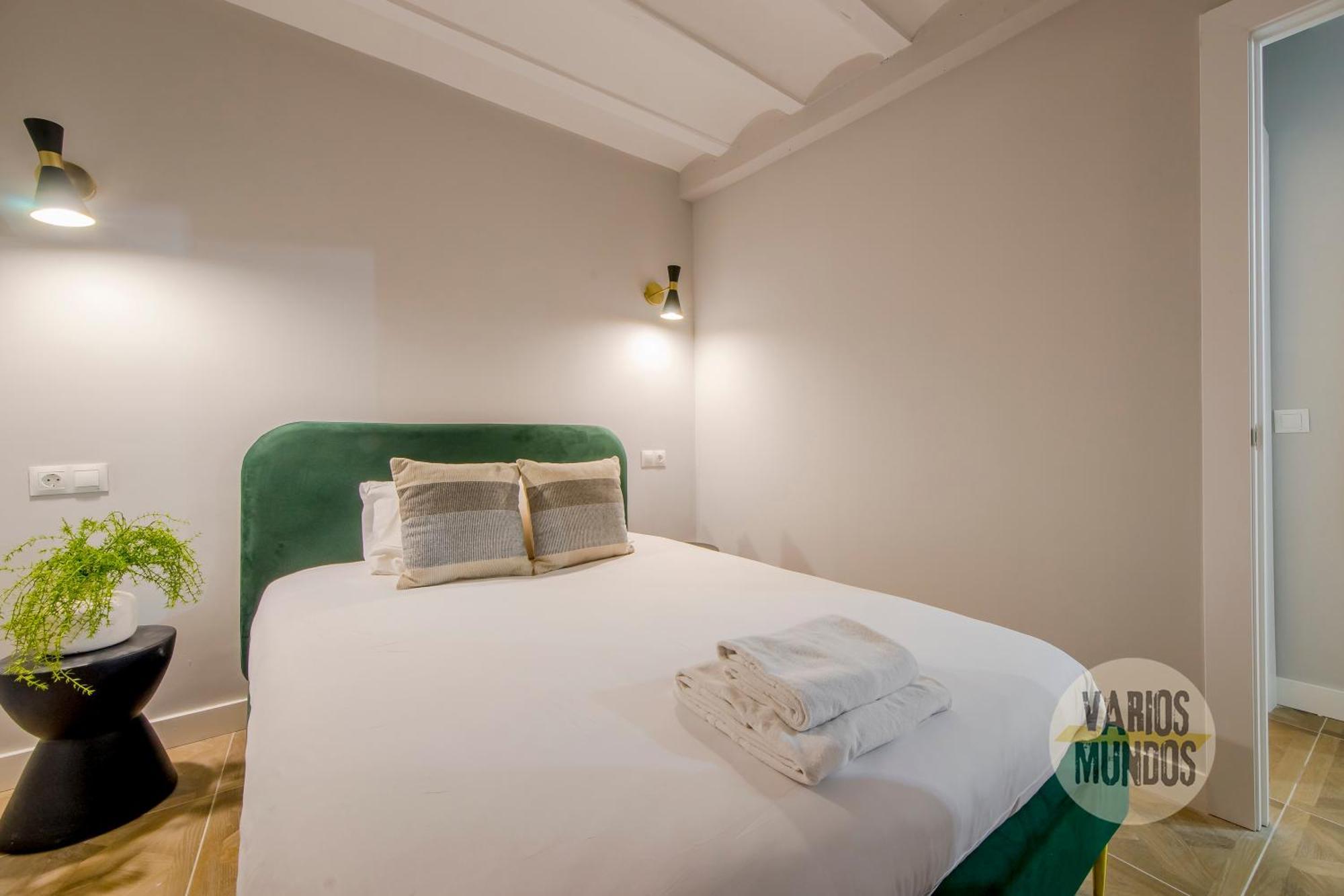 Confortable Apt Para 9Pax En El Centro De Madrid E3 Luaran gambar